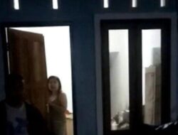 Nongkrong di Rumah Wanita Bersuami, Pak Kades Digerebek Warga