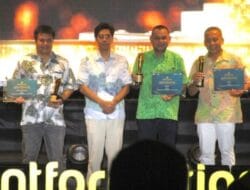 Tengku Rinel Wakili PT Perkebunan Nusantara III Terima Penghargaan PTPN Teruntung