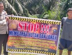 Polsek Siak Hulu Imbau, Sebar Brosur dan Demo Spanduk Larangan Karhutla