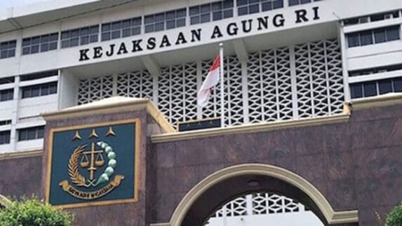Kejagung Tahan Dua Orang Terkait Dugaan Gratifikasi
