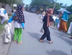AMPHIBI Bersama PT Musi Mas Ajak Warga Bersihkan Sampah