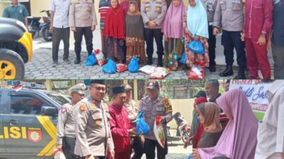 Jum’at Berkah, Kapolsek Siak Hulu Bagikan Sembako di Desa Buluh Nipis