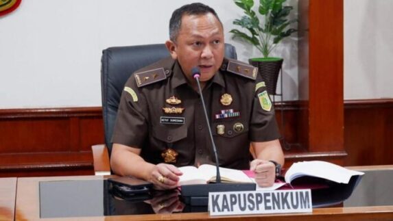 Jampidsus Periksa Saksi Dugaan Korupsi Ekspor CPO