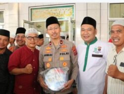 Wakapolda Sumut Sholat Subuh Berjamaah di Masjid Ihktibar Patumbak Kampung