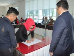 Bupati Lantik Rita Tavip Megawati sebagai Pj Sekda Samosir