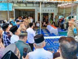 Bupati Batu Bara Pimpin Upacara Pemberangkatan Jenazah Camat Talawi