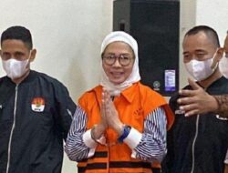 KPK Tahan Eks Dirut Pertamina