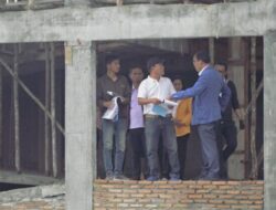 Bupati Humbahas Tinjau Progres Pembangunan PLUT di Doloksanggul