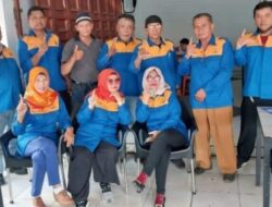 Ketua DPW Relawan Anis Bersinar Sumut Bersama Pengurus Kunjungan Panti Asuhan Yatim Piatu
