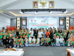 Bupati Batu Bara Berangkatkan Peserta Study Tiru Pokdarling ke Medan