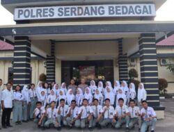 Anak Didik SMKN 2 Sei Rampah Study Tour ke Polres Sergai