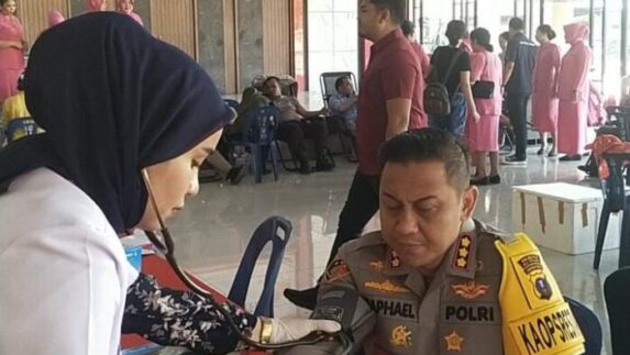 Sambut Hari Bhayangkara ke-78, Polresta Deli Serdang Gelar Donor Darah