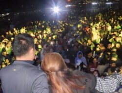 Rayakan HUT ke-21, Wakil Bupati Hibur Warga Humbahas