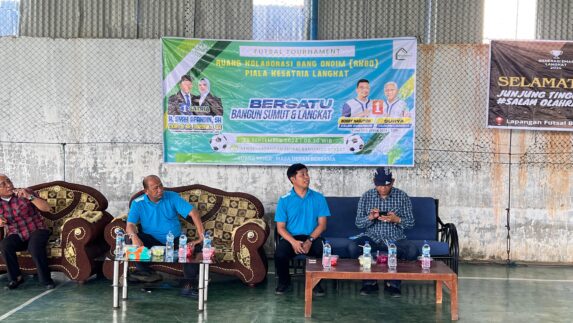Syah Affandin Buka Turnamen Futsal Piala Kesatria