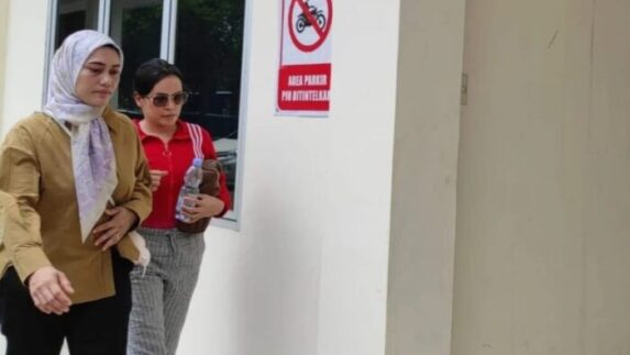 “Bobok” di Sel Tahanan, Ratu Entok Nangis Minta Maaf