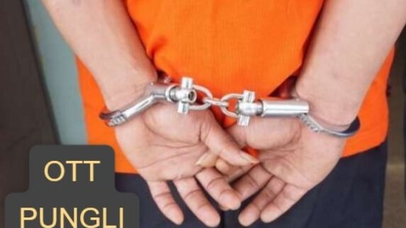 Camat dan Kades Terjaring OTT Kasus Pungli Pengurusan Surat Tanah
