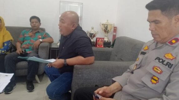 Muspika Percut Sei Tuan Mediasi Kisruh Pedagang Pajak Gambir