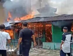 Satu Unit Rumah Semi Permanen di Langkat Ludes Terbakar