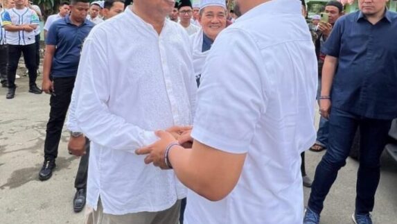 Syah Afandin Sambut Kunjungan Bobby Nasution di Pesantren Ulumul Qur’an