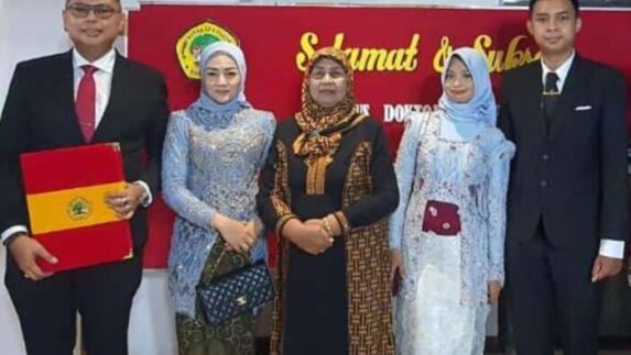 Biro RADARINDO Jember Ucapkan Selamat ke Dr Aris Wahjudi