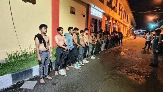 Polresta Deli Serdang Amankan 21 Anggota Genk Motor