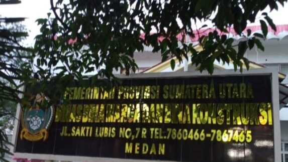 Usut Dugaan Kerugian Dinas Bina Marga dan Bina Konstruksi Pemprovsu (7)