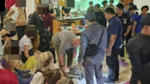 Diduga Gelar Pesta S3ks, WNA Rusia Digerebek Tim Gabungan