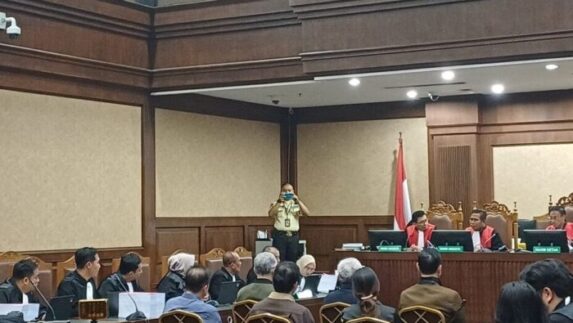 Dugaan Korupsi Timah, Dirut PT RBT Dituntut 14 Tahun Penjara dan Bayar Rp4,5 Triliun