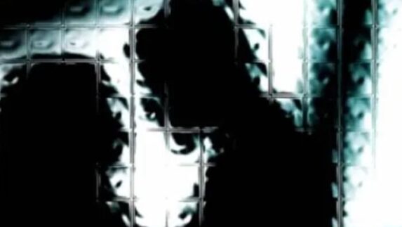 “Keloni” Istri Orang di Villa, Pak Kades Digerebek Warga