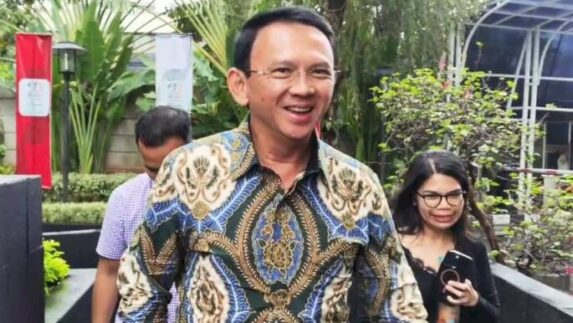 Ahok Diperiksa KPK Terkait Dugaan Korupsi Gas Alam Cair