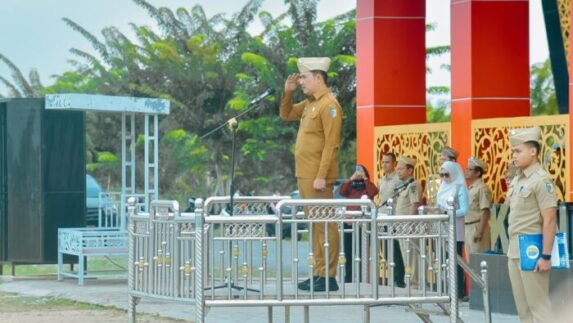 Apel Perdana 2025, Pj Bupati Batu Bara Himbau ASN Tingkatkan Pelayanan