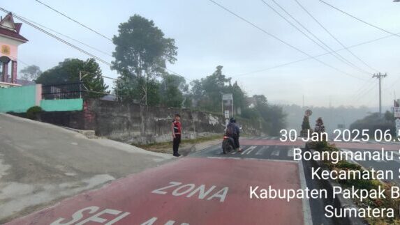 Demi Kelancaran Arus Lalulintas, Polres Pakpak Bharat Rutin Laksanakan Strong Point