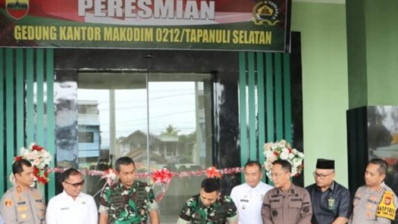 Kapolres Padangsidimpuan Hadiri Peresmian Gedung Baru Makodim 0212/TS