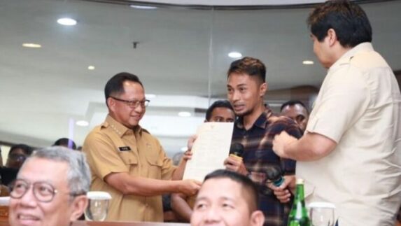 Kepala Daerah Diminta Terbitkan Peraturan Penghapusan BPHTB dan PBG