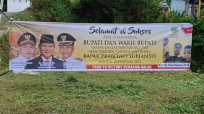 Jelang Pelantikan Bupati, Sejumlah Baliho dan Papan Bunga Hiasi Pakpak Bharat