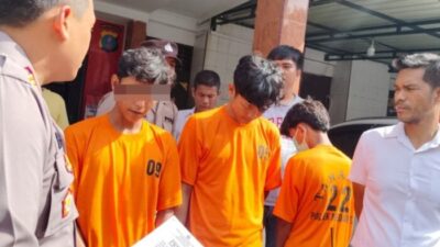 Bukan Tertusuk Sajam Teman, Remaja di Medan Ditikam Lawan Saat Tawuran