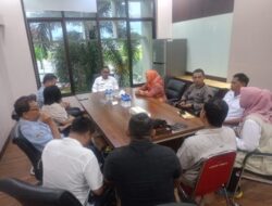 Depresi Gaji Tak Cair, Honorer Pemkab Jember Masuk RS