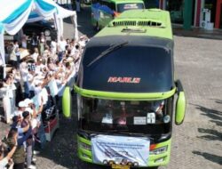 PTPN IV PalmCo Berangkatkan Seribuan Pemudik Gratis