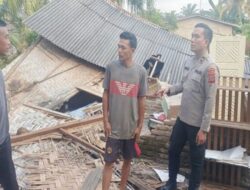 Polres Sergai Bersama Wartawan Bantu Warga Korban Rumah Roboh