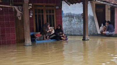 Tanggul Jebol, Ratusan Rumah di Pati Terendam Air