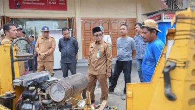 Walikota Padangsidimpuan Tinjau Perbaikan Jalan