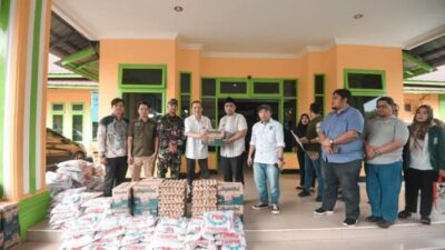 Wawako Padangsidimpuan Terima Bantuan dari Anggota DPR RI