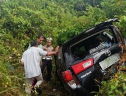 Mobil Kajari Aceh Jaya Alami Kecelakaan Tunggal
