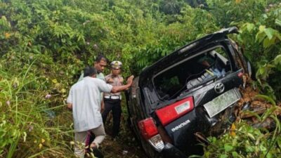 Mobil Kajari Aceh Jaya Alami Kecelakaan Tunggal