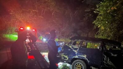 Mobil Masuk Jurang, Tiga Orang Sekeluarga Tewas