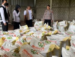 Polisi Gerebek Gudang Oplos Pupuk Subsidi, 11 Orang Diamankan