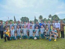 Walikota Ikut Tanding Sepakbola Pemko Padangsidimpuan vs Tapsel