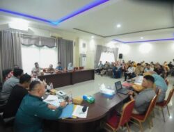 Walikota Padangsidimpuan Buka Rapat Standar Pelayanan Kecamatan dan Kelurahan