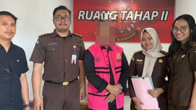 Diduga Korupsi Rp640,8 Juta, Kades di Mempawah Ditahan