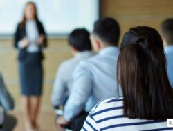 Kemdiktisaitek Angkat Bicara Soal Temuan Banyak Dosen Bolos Ngajar